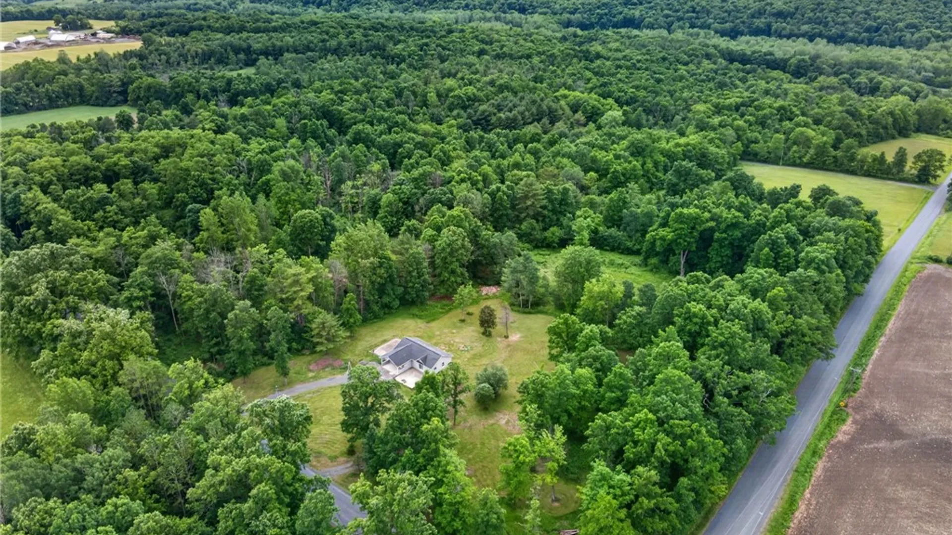 Property at 286 Holden Road, Lansing, NY 14882 39