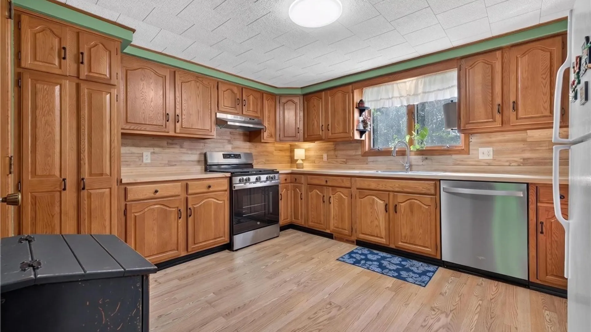 Property at 48 Oak Street, Westfield, NY 14787 30