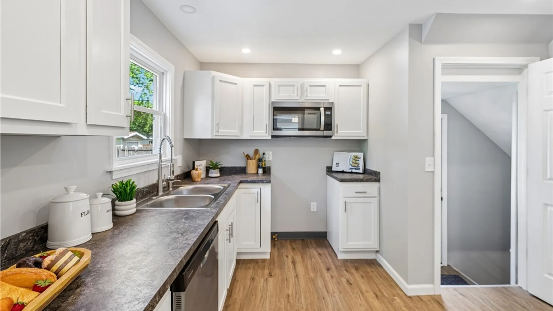 Property at 148 68th Street, Niagara Falls, NY 14304 16