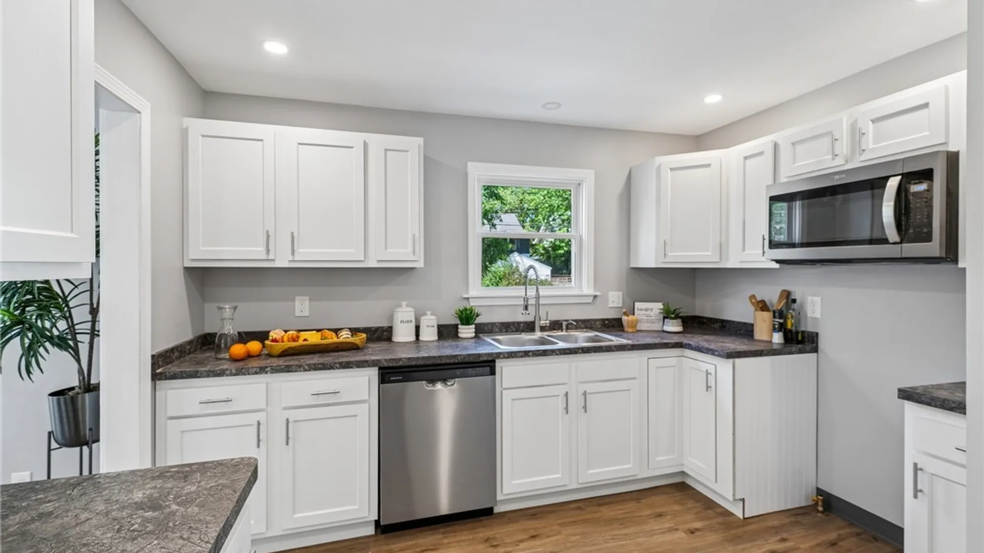 Property at 148 68th Street, Niagara Falls, NY 14304 17