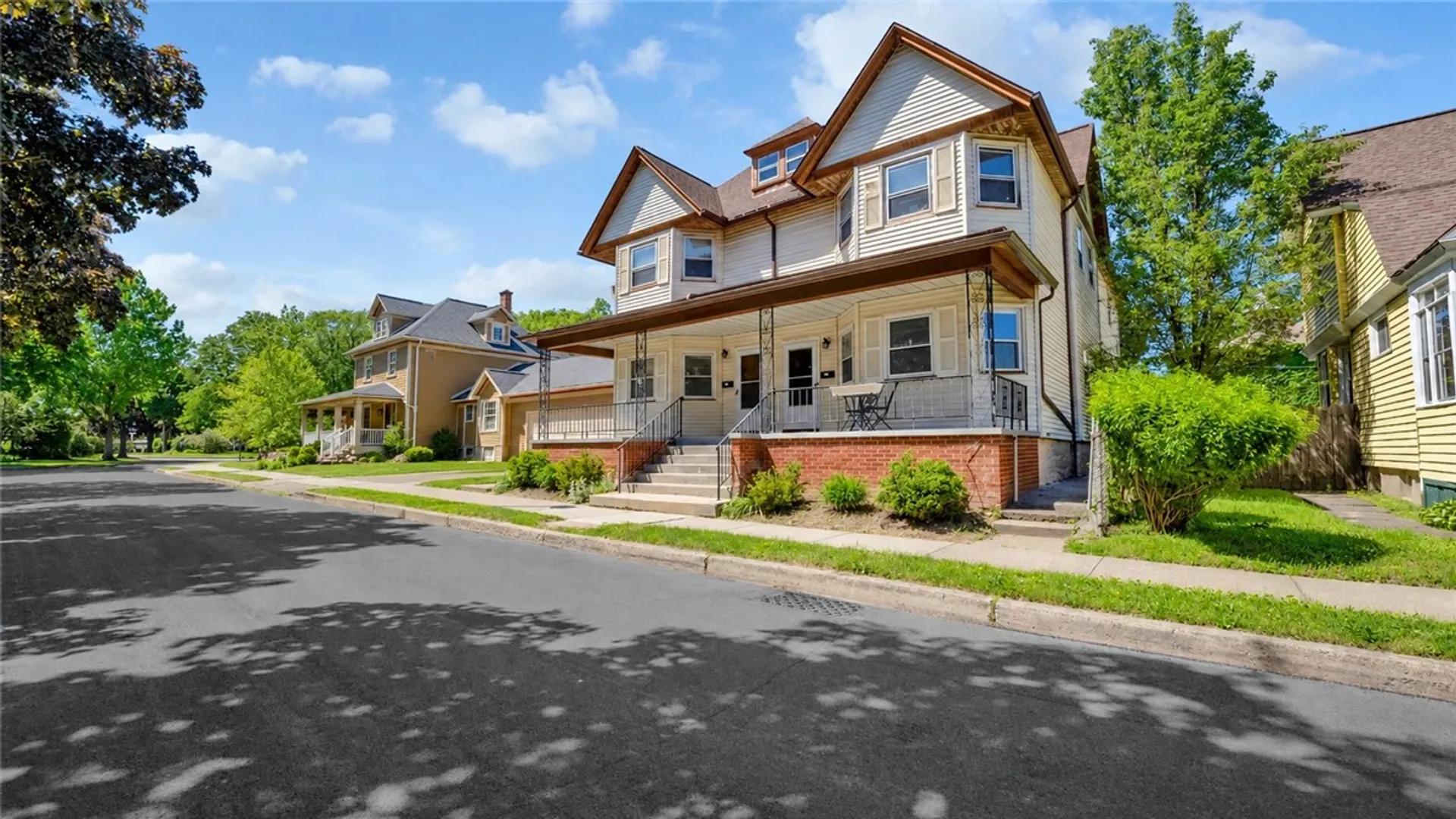 Property at 34 Glasgow Street, Rochester, NY 14608 3