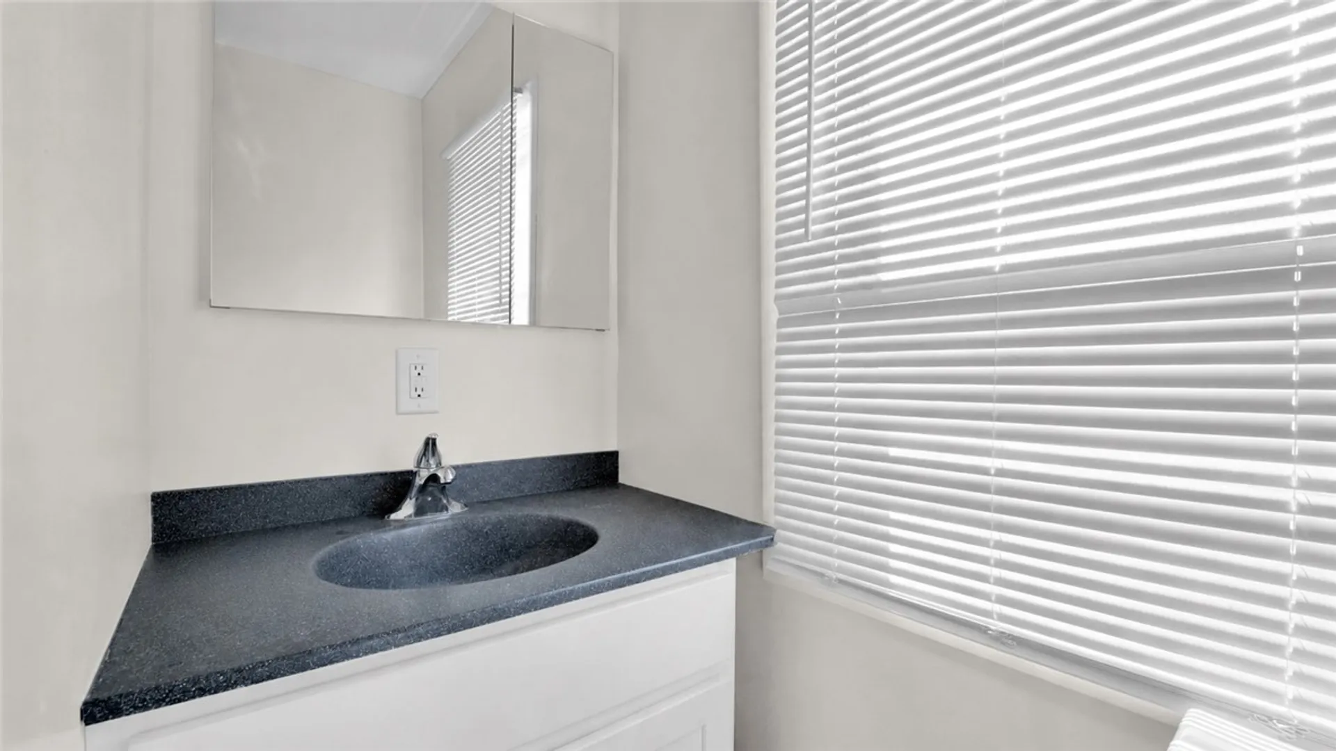 Property at 34 Glasgow Street, Rochester, NY 14608 28