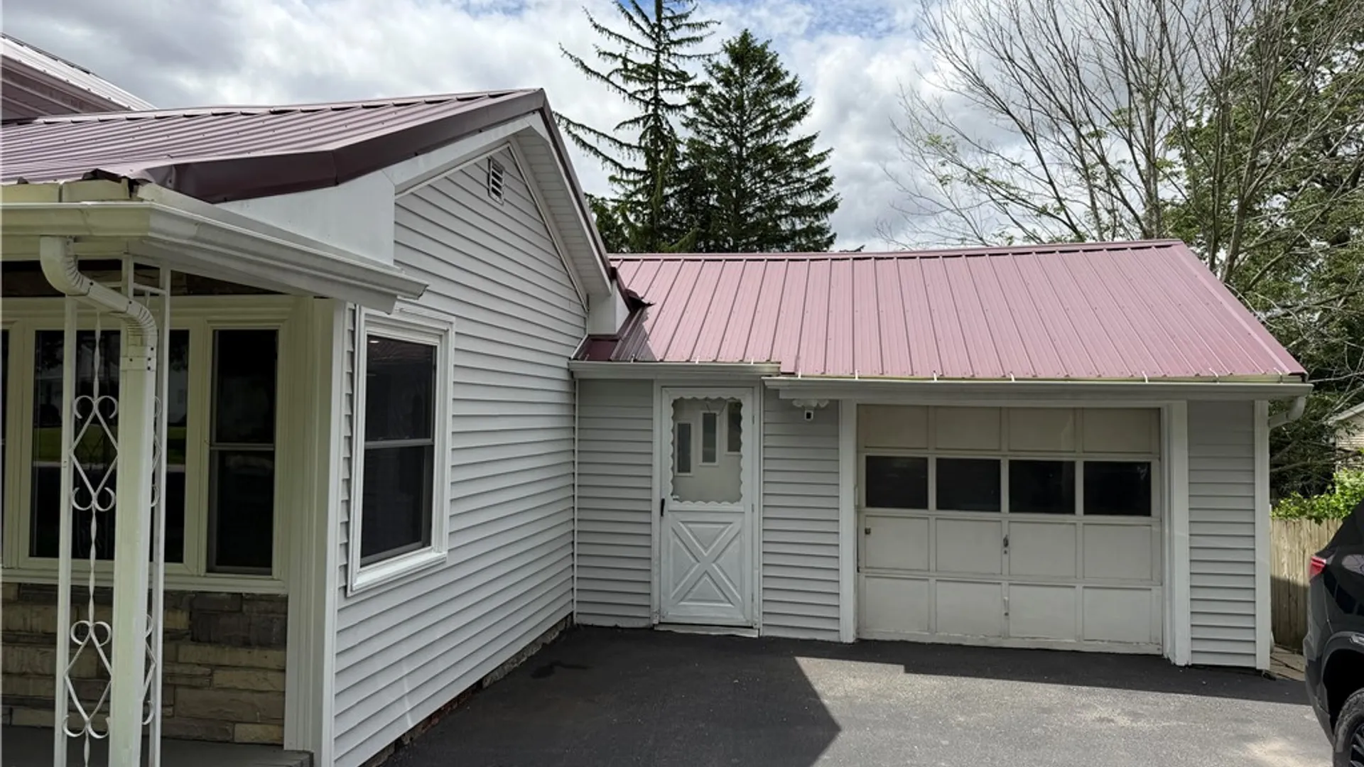 Property at 14 Gilbert Street, Leroy, NY 14482 32