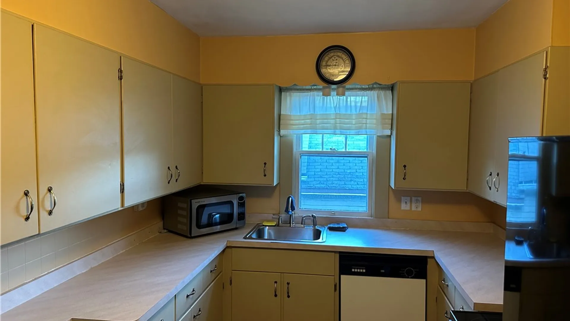 Property at 48 Sherman Street, Bradford City, PA 16701 16