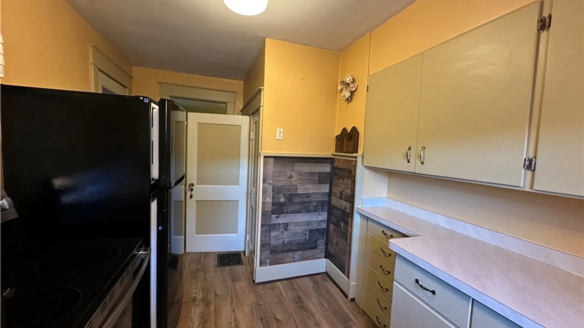 Property at 48 Sherman Street, Bradford City, PA 16701 18