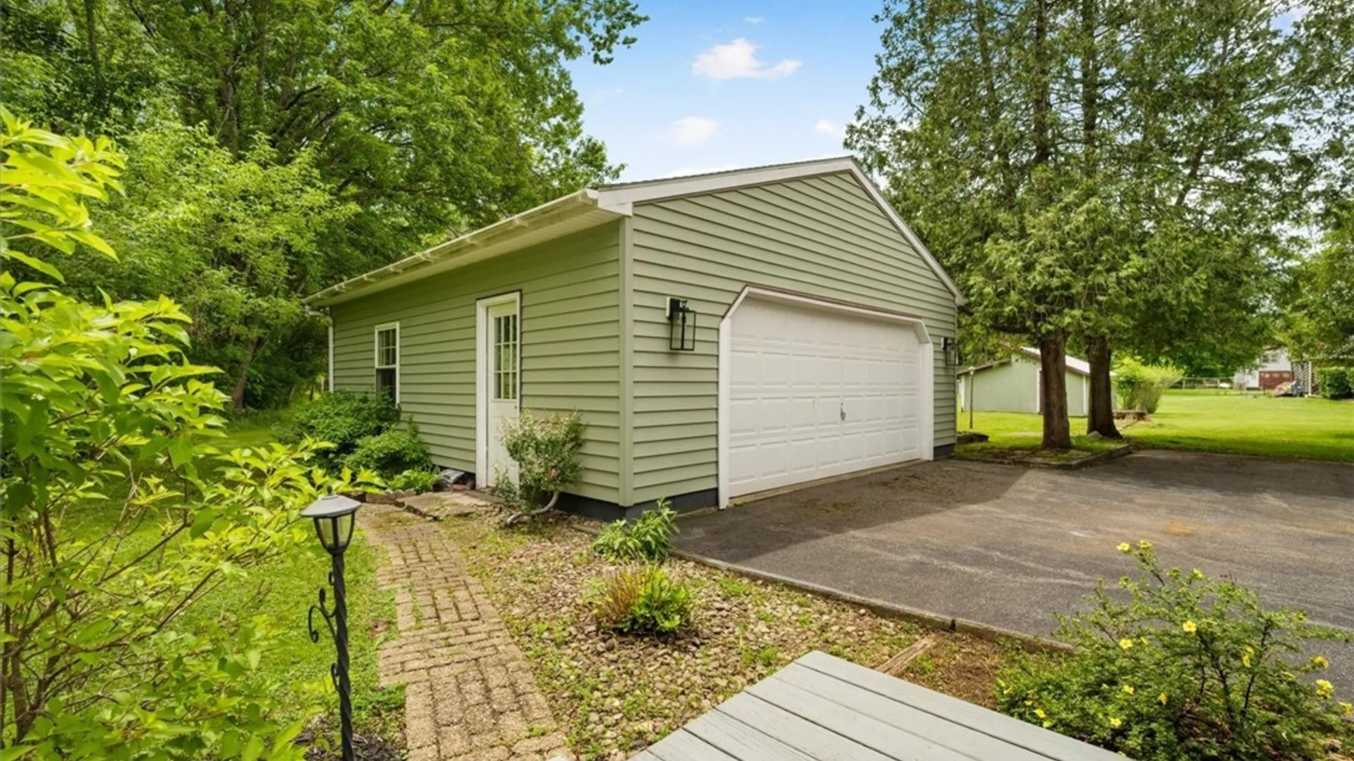 Property at 50 E 2nd Street, Vernon, NY 13421 3