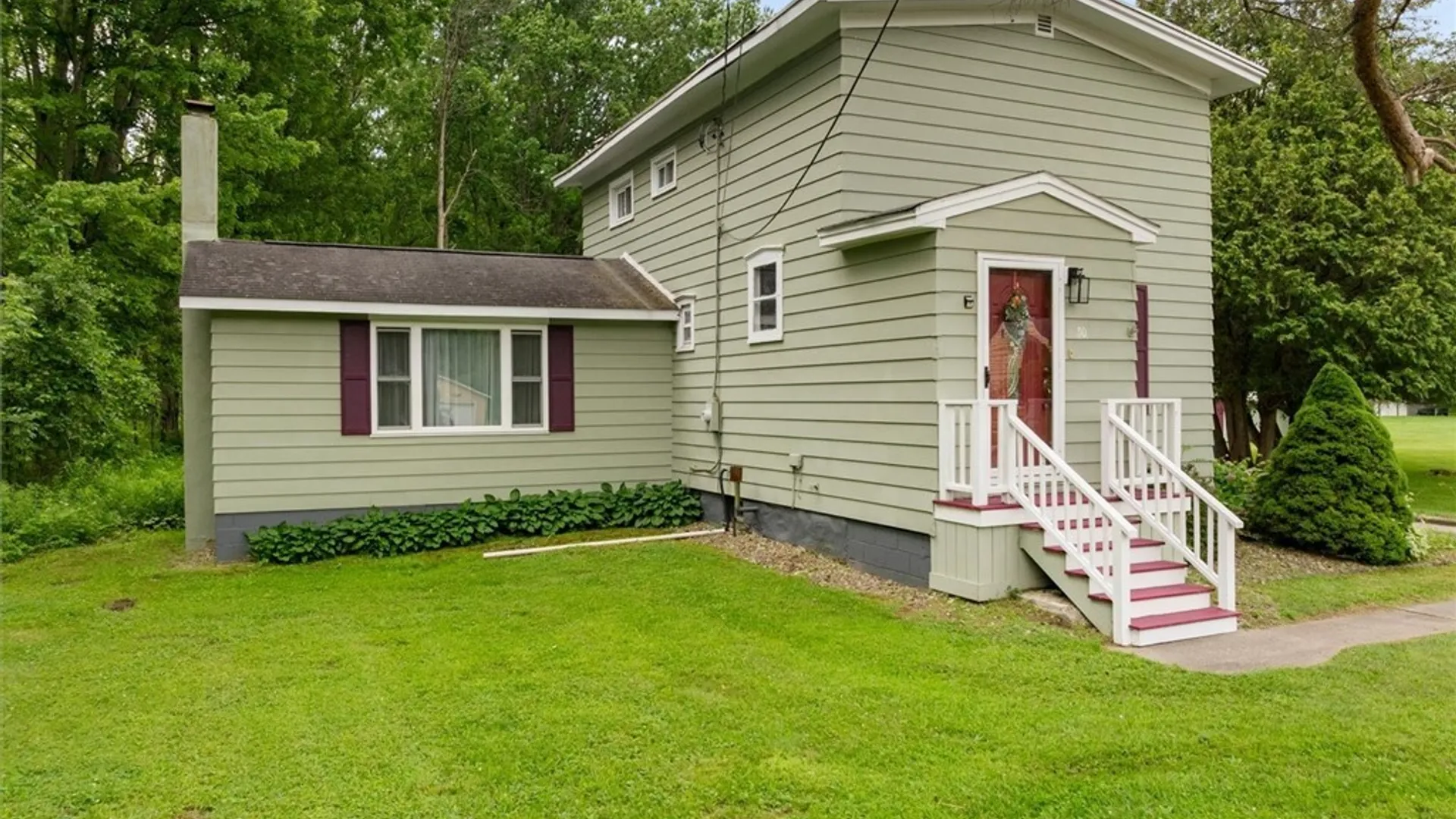 Property at 50 E 2nd Street, Vernon, NY 13421 4