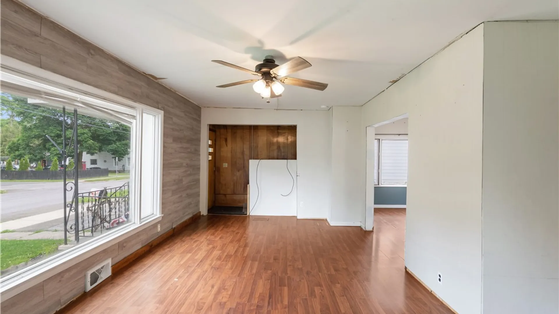 Property at 102 Liberty Street, Warsaw, NY 14569 6
