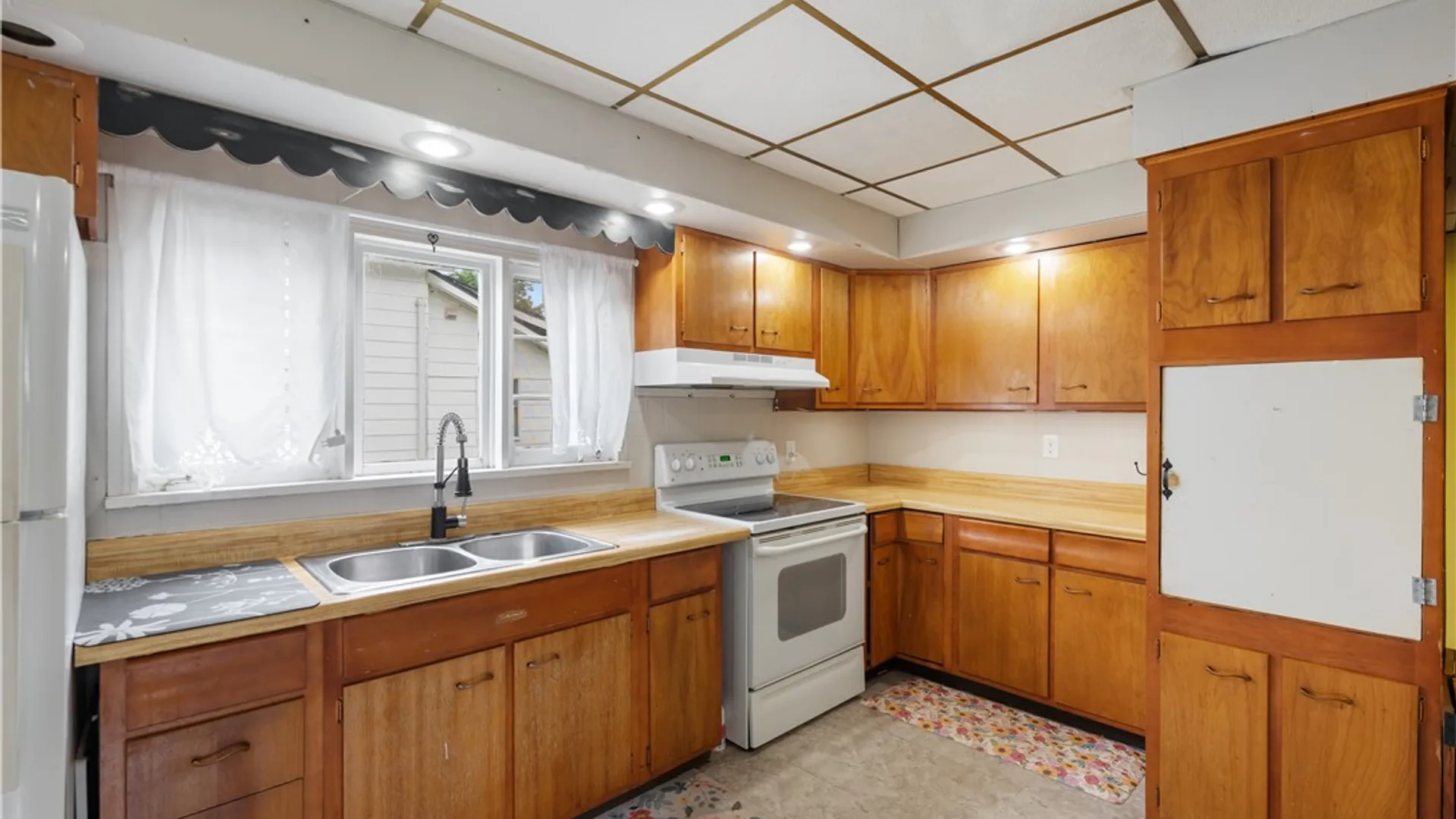 Property at 102 Liberty Street, Warsaw, NY 14569 18