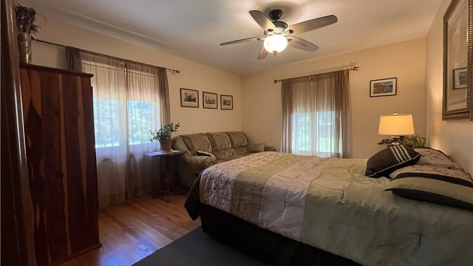 Property at 16 Parker Drive, Pittsford, NY 14534 16