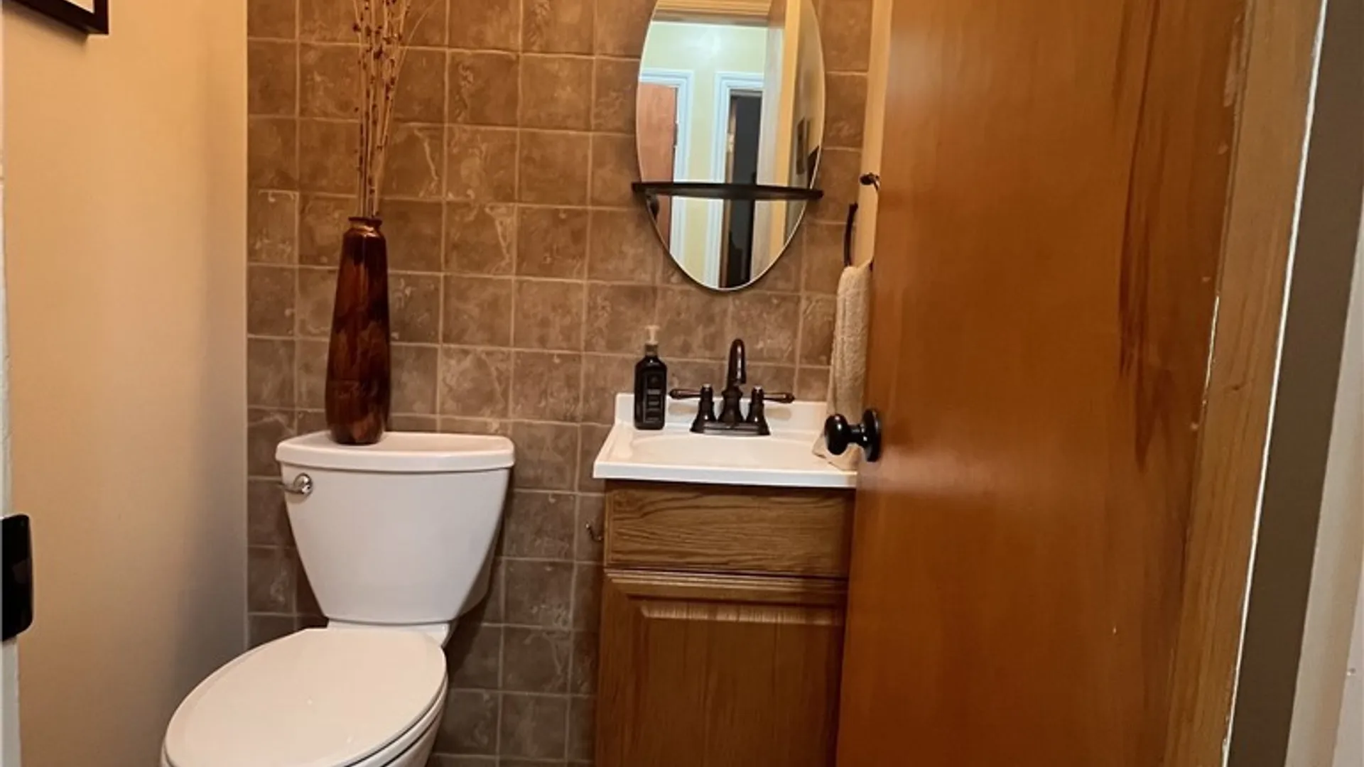 Property at 16 Parker Drive, Pittsford, NY 14534 23