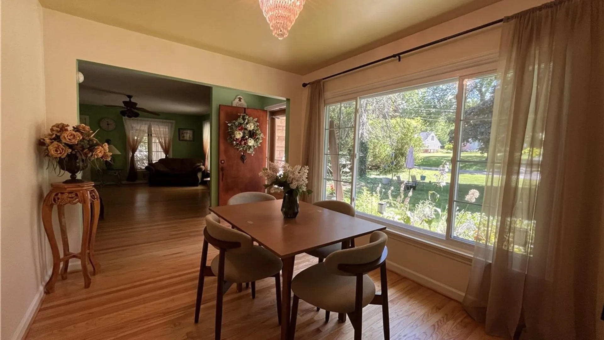 Property at 16 Parker Drive, Pittsford, NY 14534 28
