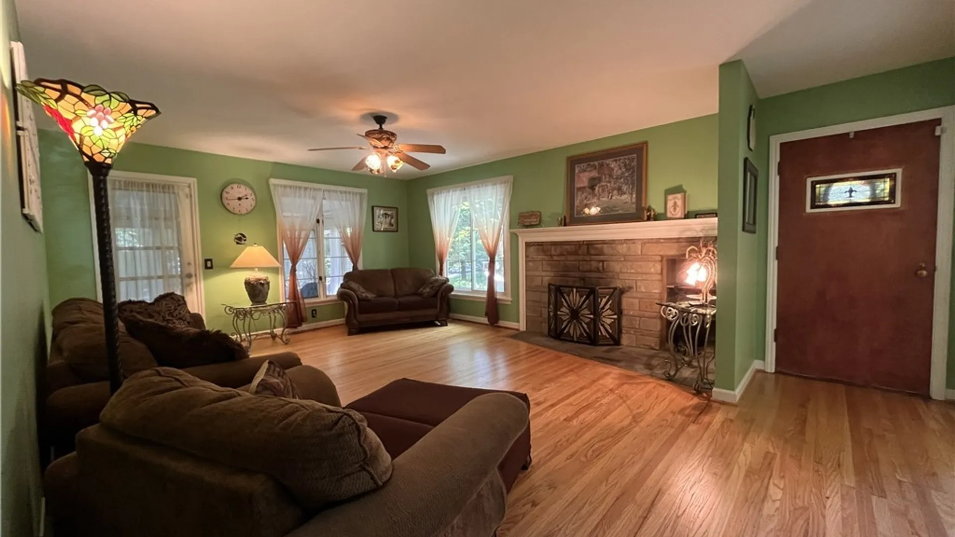 Property at 16 Parker Drive, Pittsford, NY 14534 32