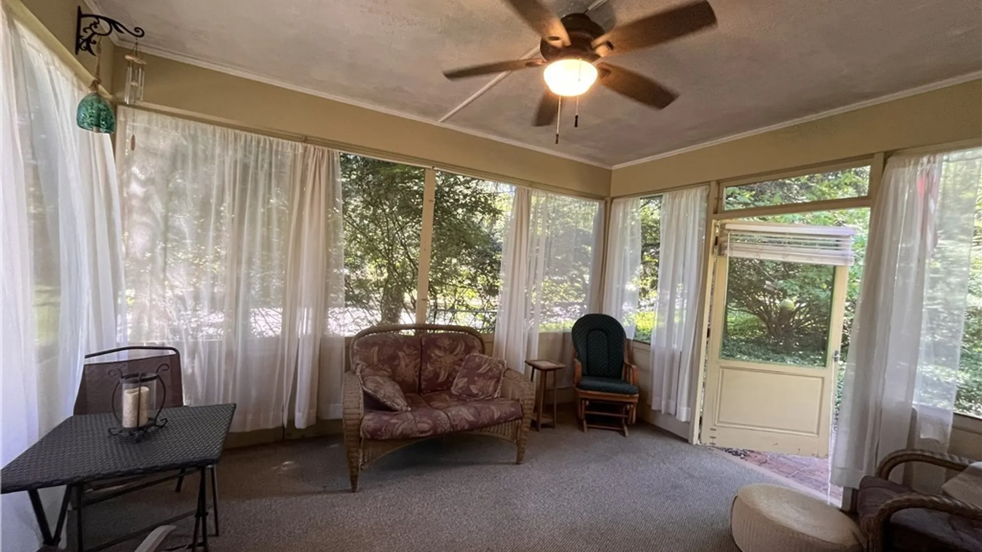 Property at 16 Parker Drive, Pittsford, NY 14534 34