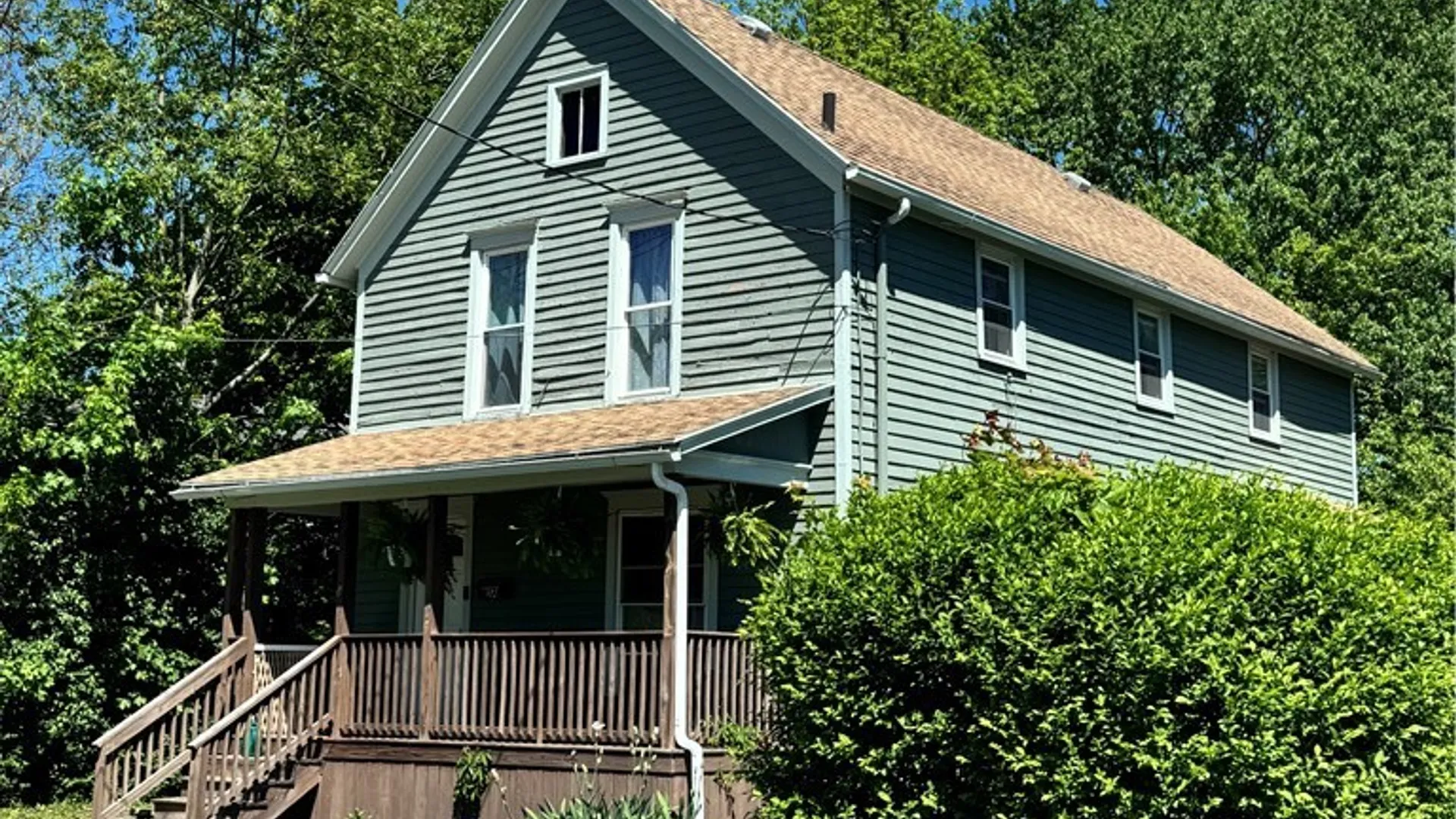 Property at 114 W Oak Orchard Street, Shelby, NY 14103 3