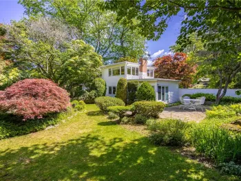 Property at 291 Weymouth Drive, Brighton, NY 14625