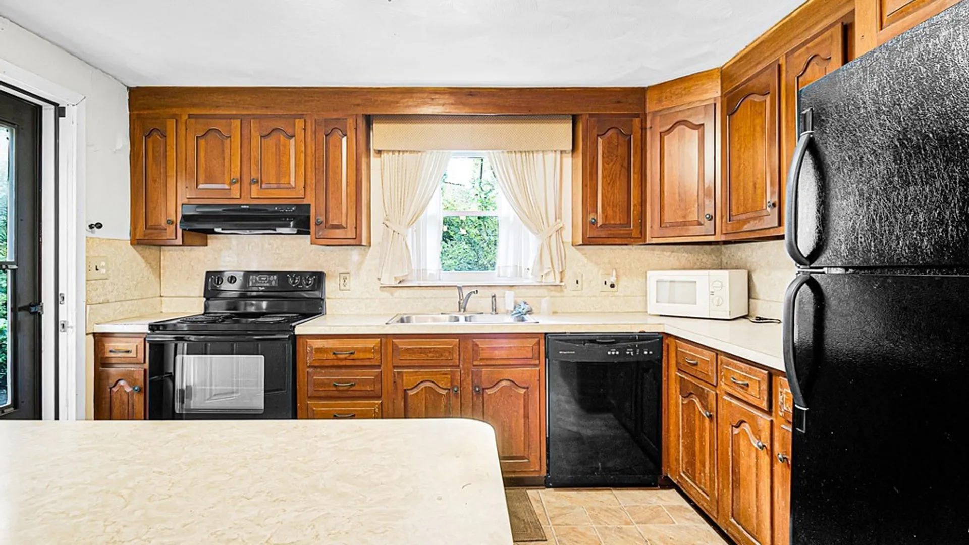 Property at 1729 Sherman Drive, New Hartford, NY 13413 15