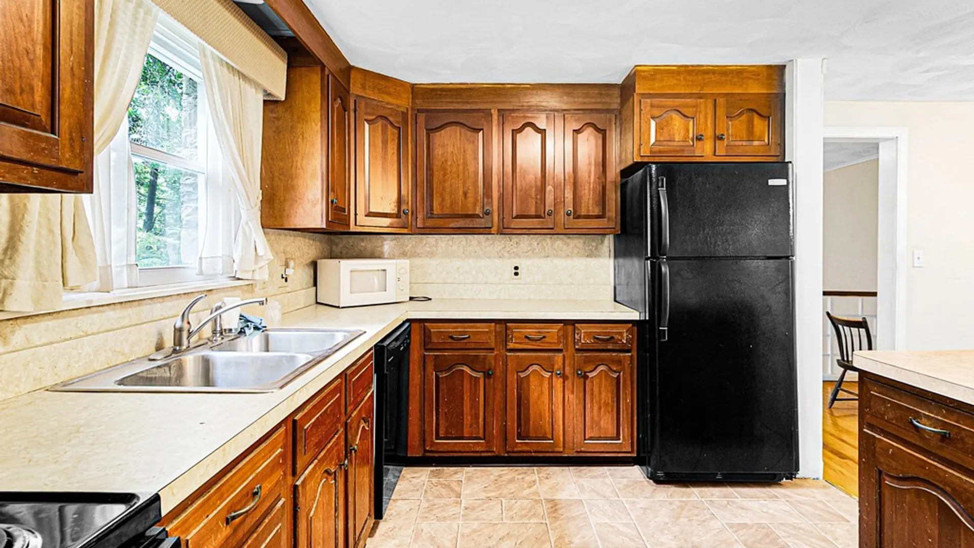 Property at 1729 Sherman Drive, New Hartford, NY 13413 17