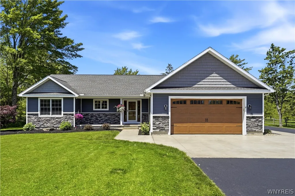 Property at 1925 Boies Road, Aurora, NY 14170