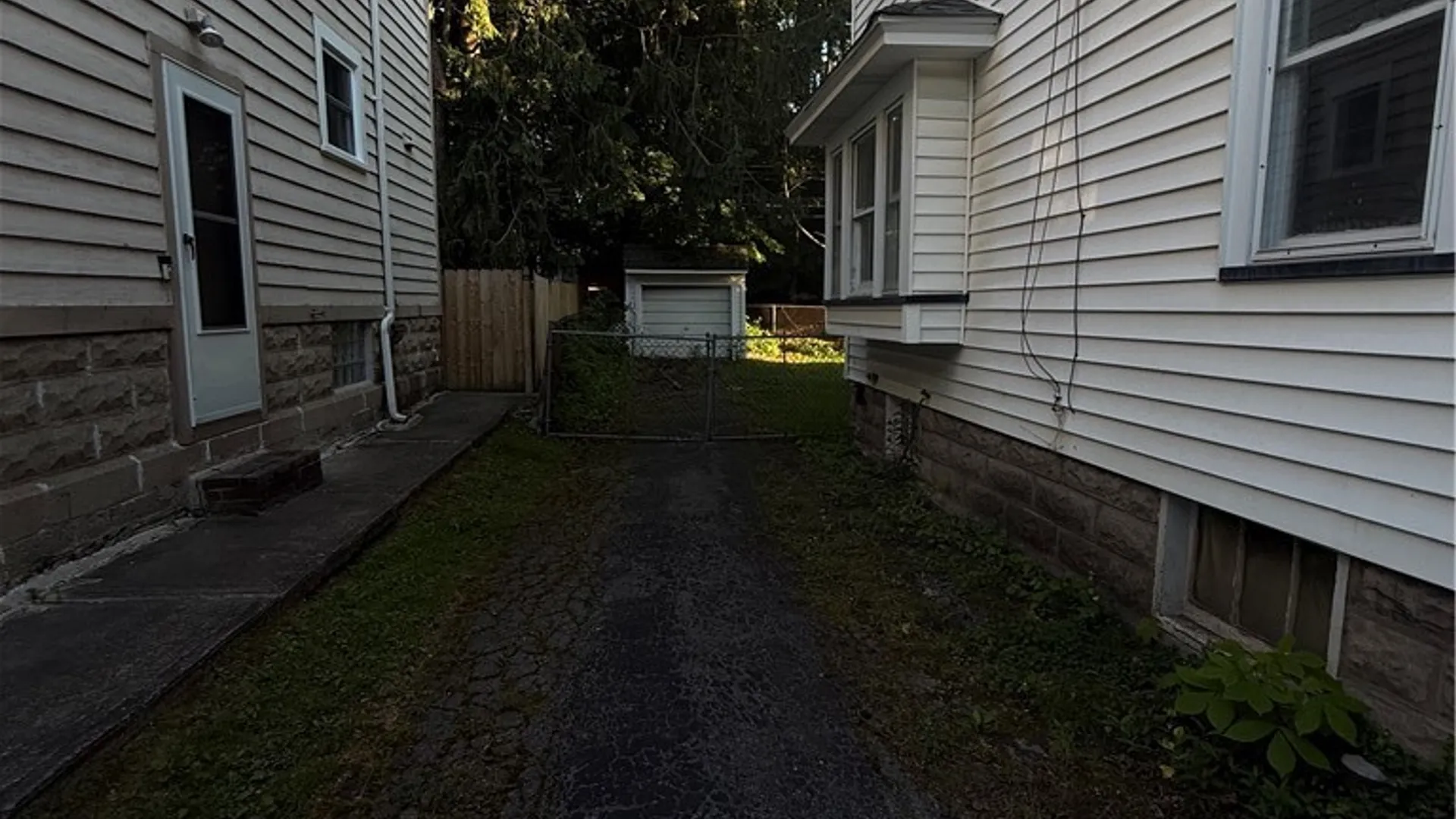 Property at 143 Raeburn Avenue, Rochester, NY 14619 15