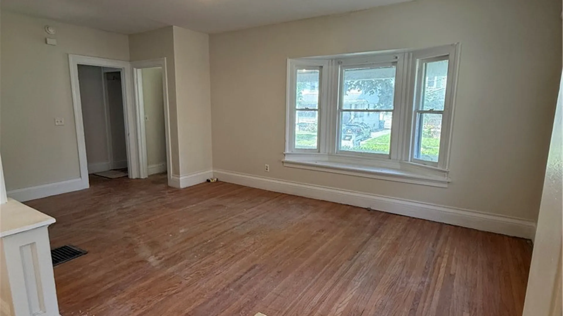 Property at 143 Raeburn Avenue, Rochester, NY 14619 6