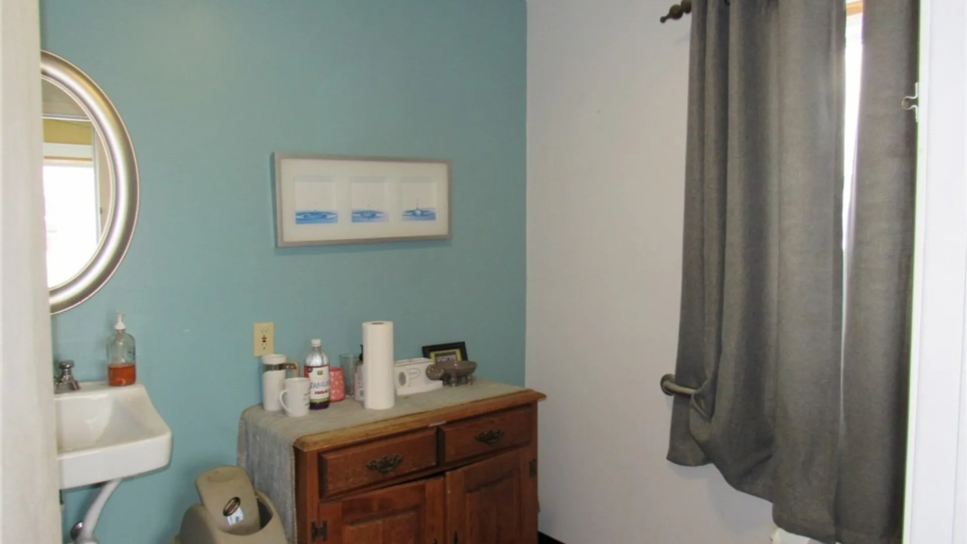 Property at 3016 Niagara Falls Boulevard, Wheatfield, NY 14120 9