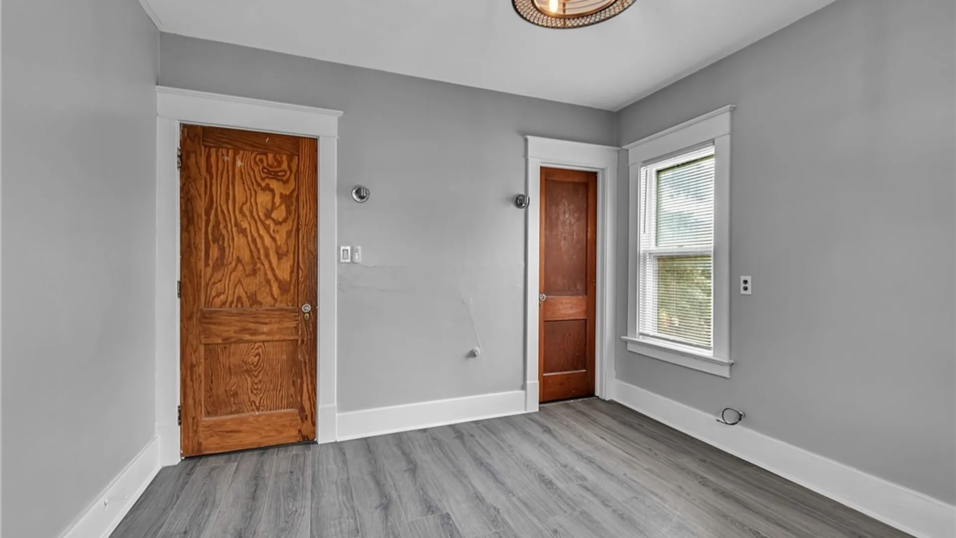 Property at 730 E Delavan Avenue, Buffalo, NY 14215 17