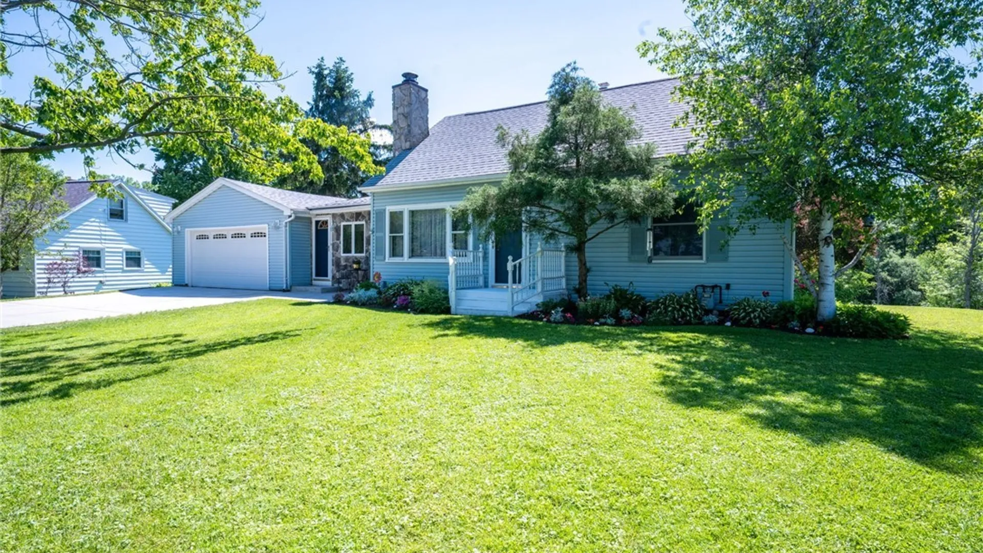 Property at 7539 Valley Circle Lane, Boston, NY 14075 3