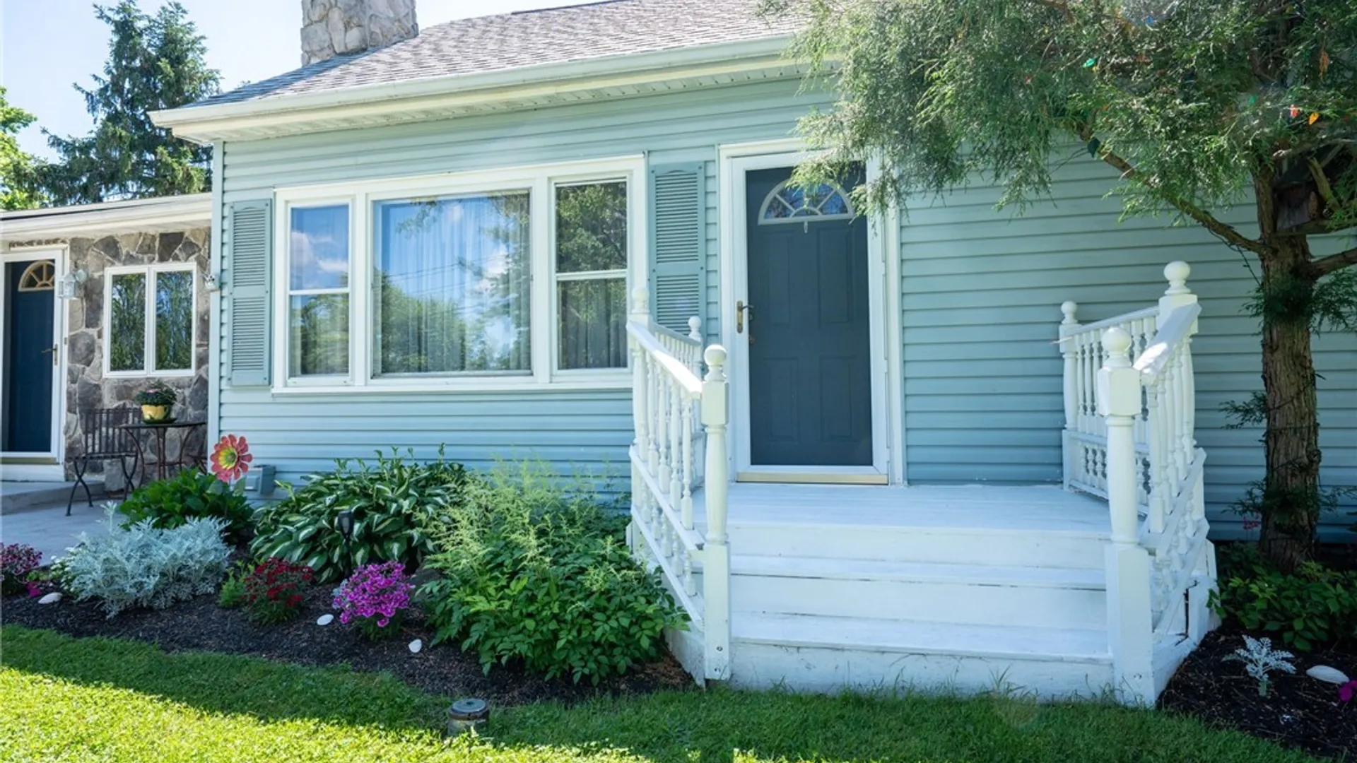 Property at 7539 Valley Circle Lane, Boston, NY 14075 4