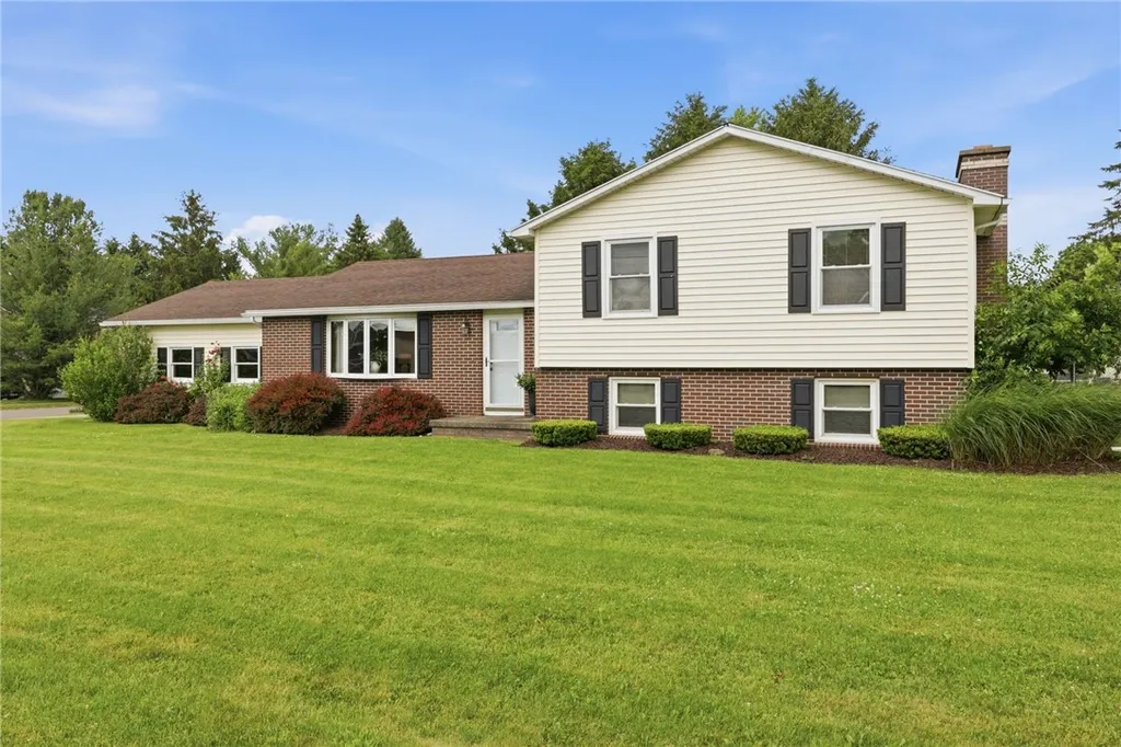 Property at 920 Peirson Avenue, Arcadia, NY 14513