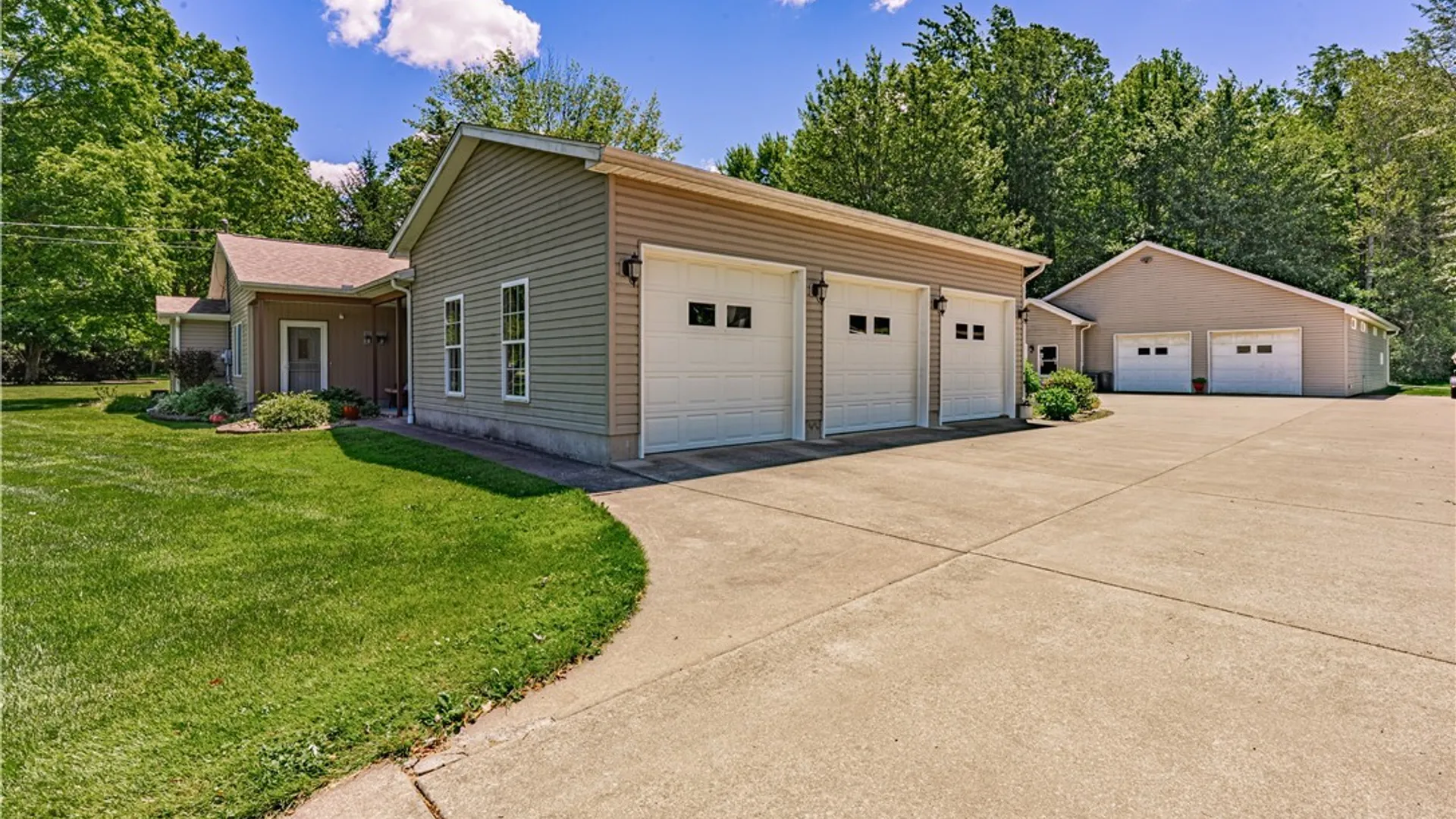 Property at 6064 Condren Road, Newfane, NY 14108 24