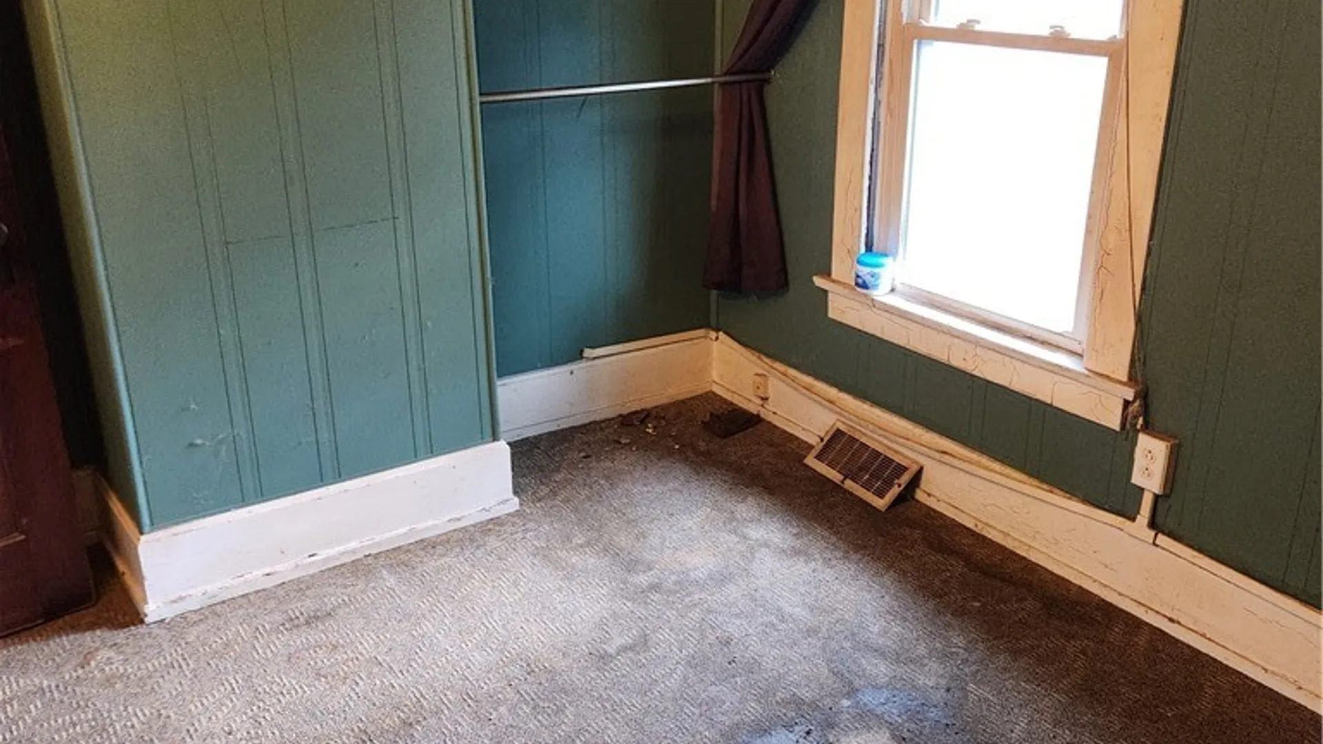 Property at 256 Auburn Avenue, Buffalo, NY 14213 33