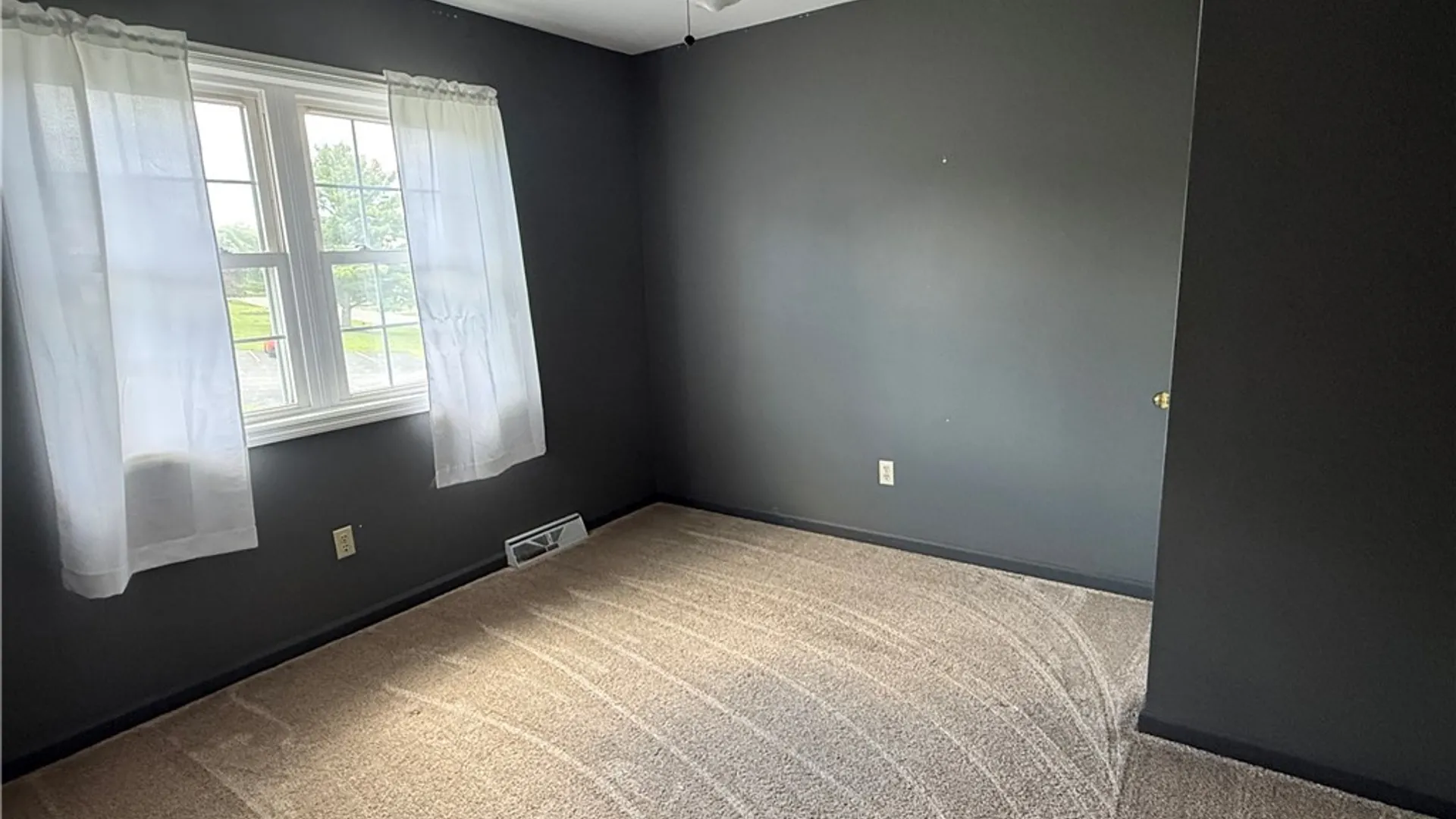 Property at 128 Hagan Circle, Oneida, NY 13421 13