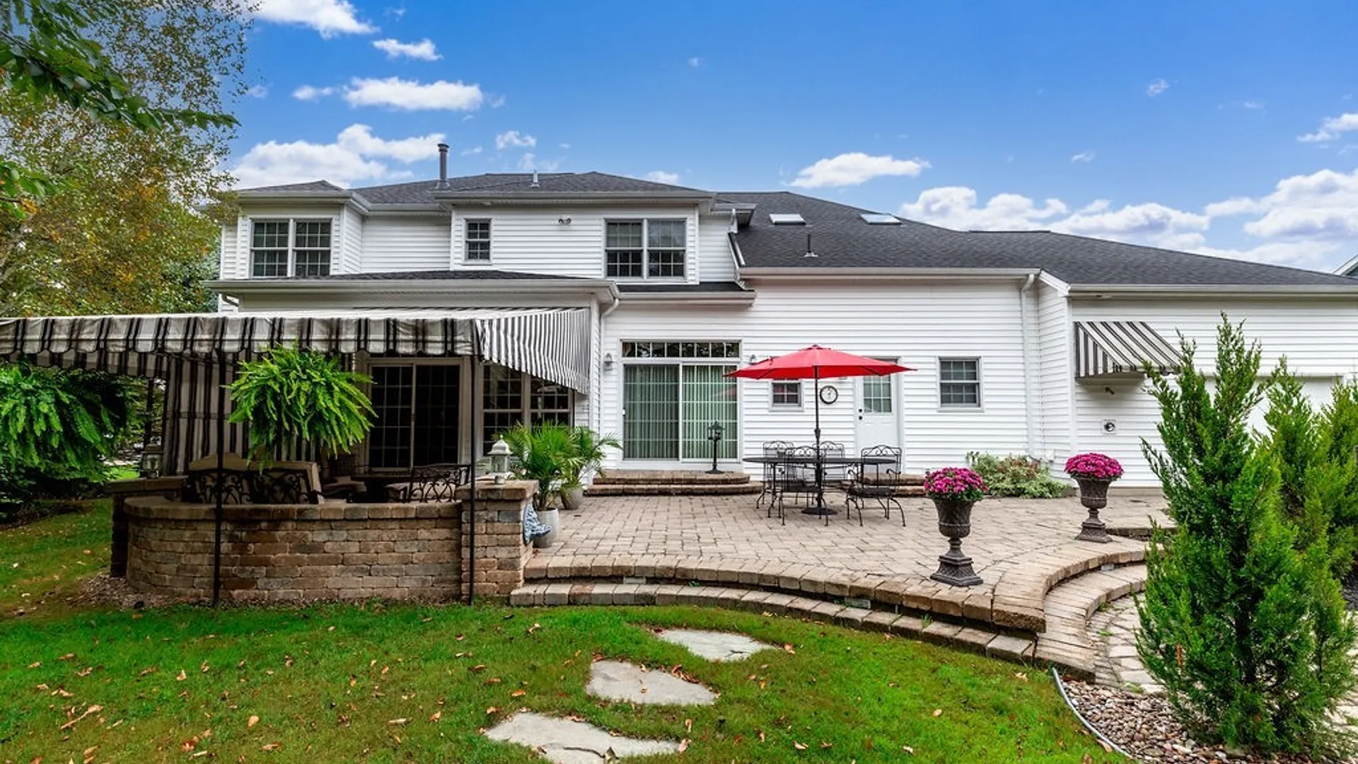 Property at 81 Hidden Oaks Court, Grand Island, NY 14072 44