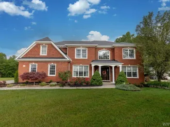 Property at 81 Hidden Oaks Court, Grand Island, NY 14072