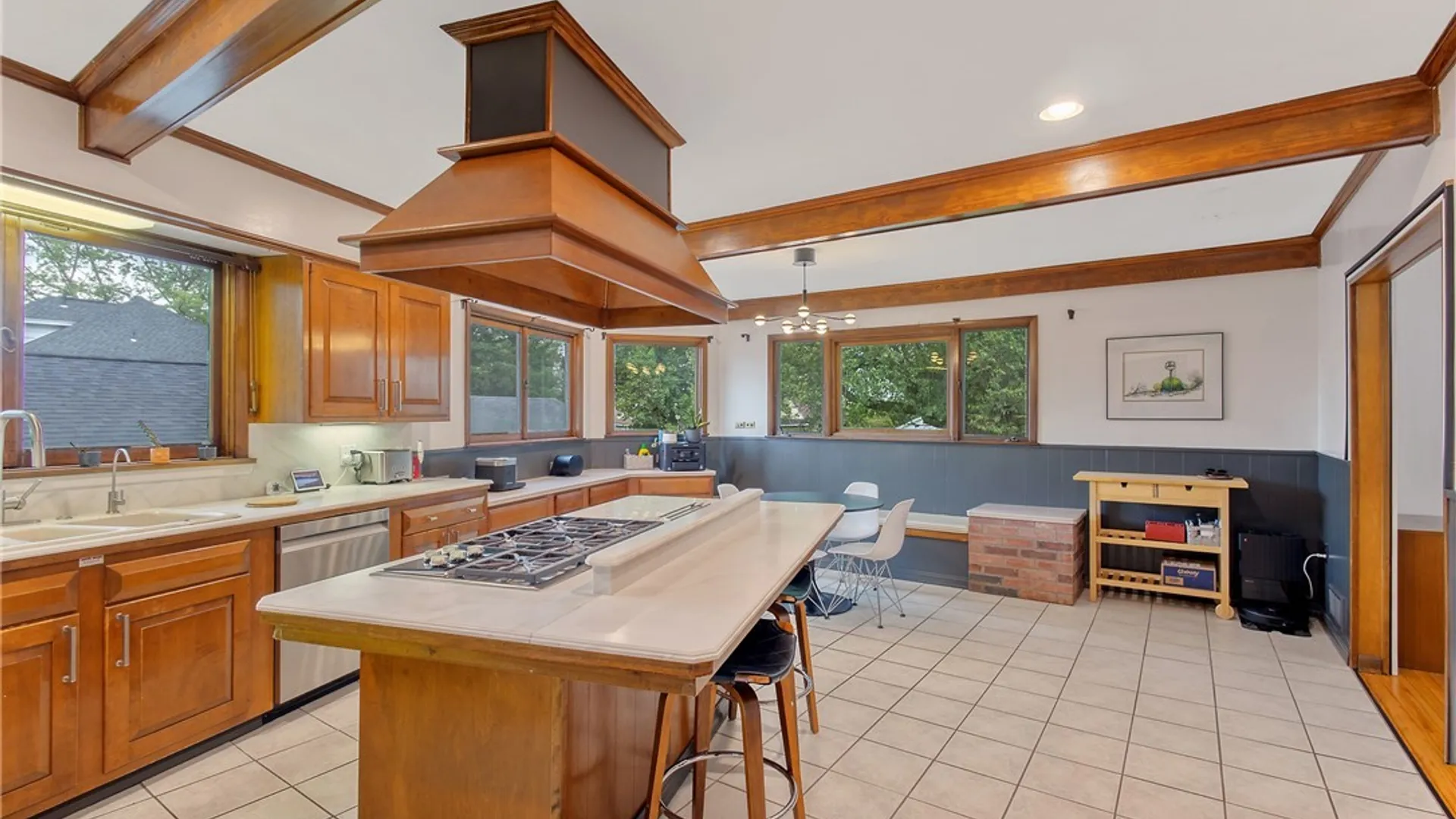 Property at 112 Winthrop Road, Syracuse, NY 13206 23