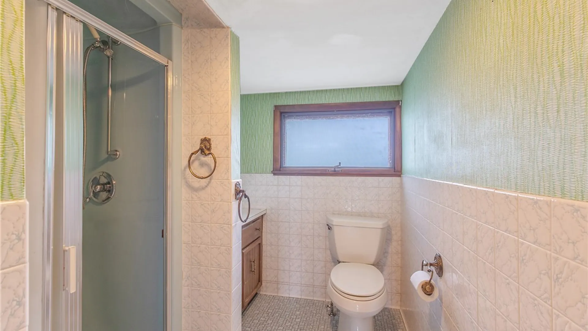 Property at 112 Winthrop Road, Syracuse, NY 13206 33