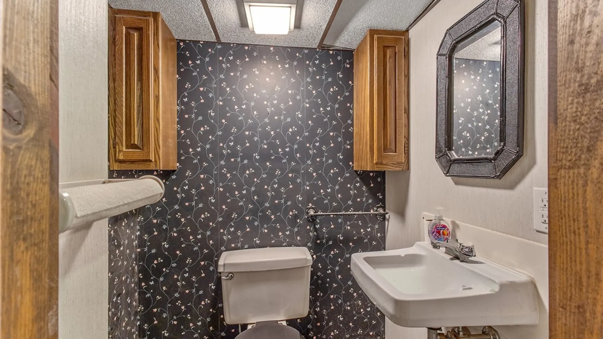 Property at 112 Winthrop Road, Syracuse, NY 13206 35