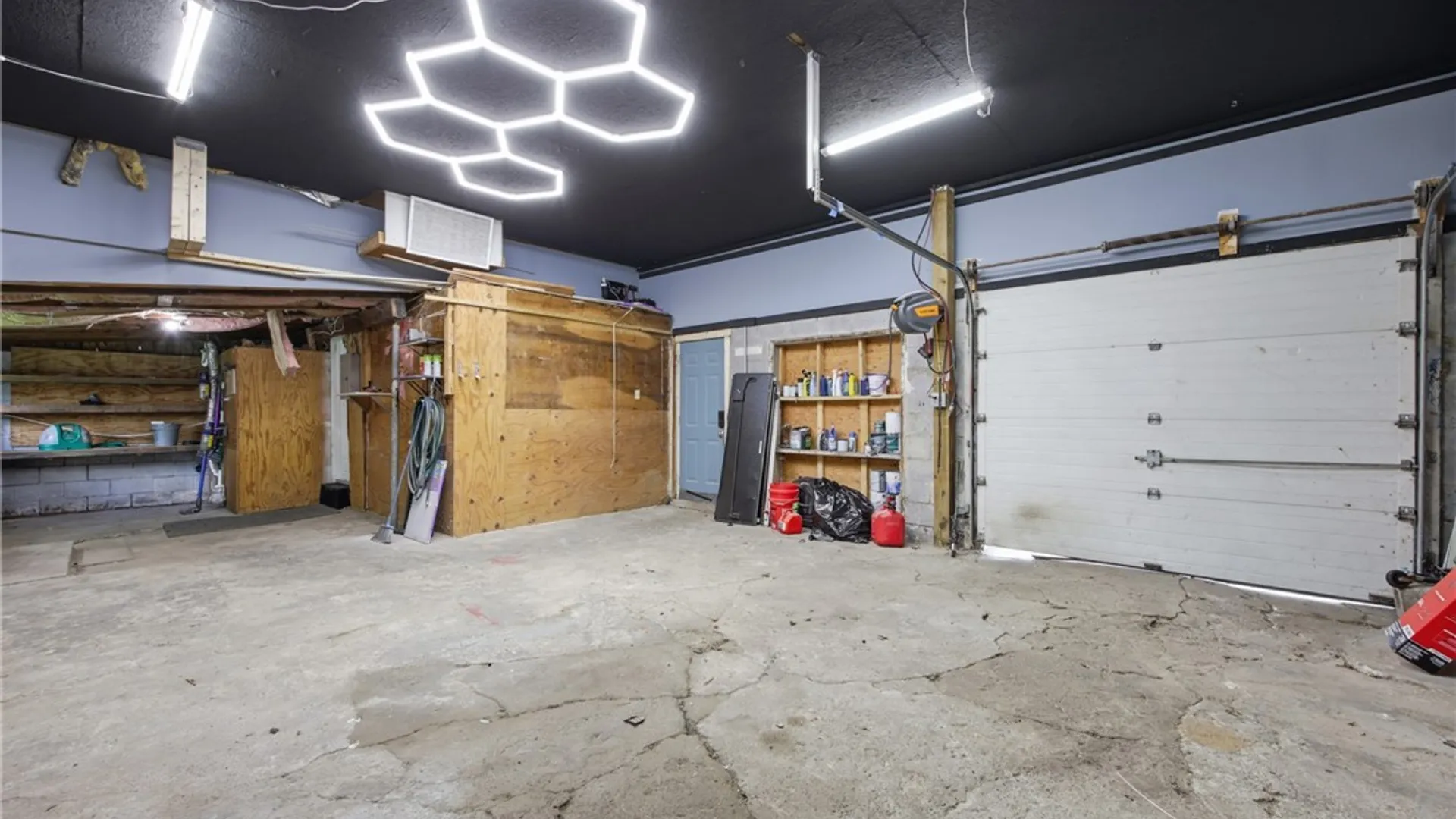 Property at 44 Pound Street, Lockport City, NY 14094 29