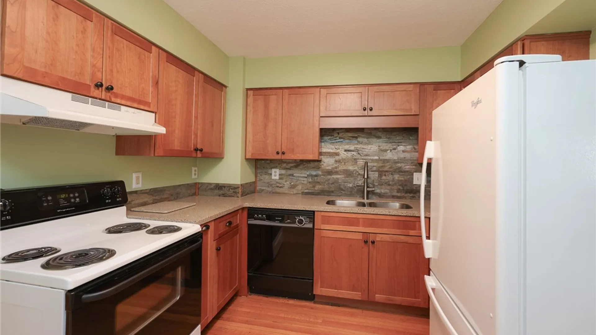 Property at 125 Grove Drive, Unit 7B, Canandaigua City, NY 14424 13