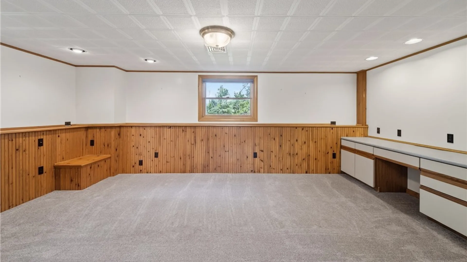 Property at 18 Harvest Drive, Oswego, NY 13126 26