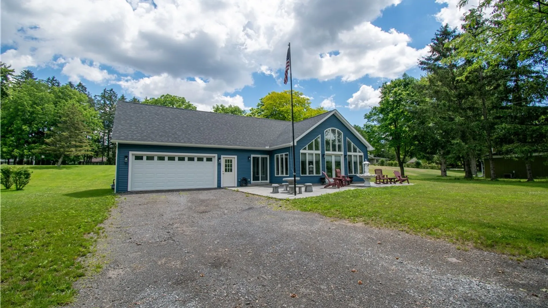 Property at 714 White Springs Dr, Geneva Town, NY 14456 3