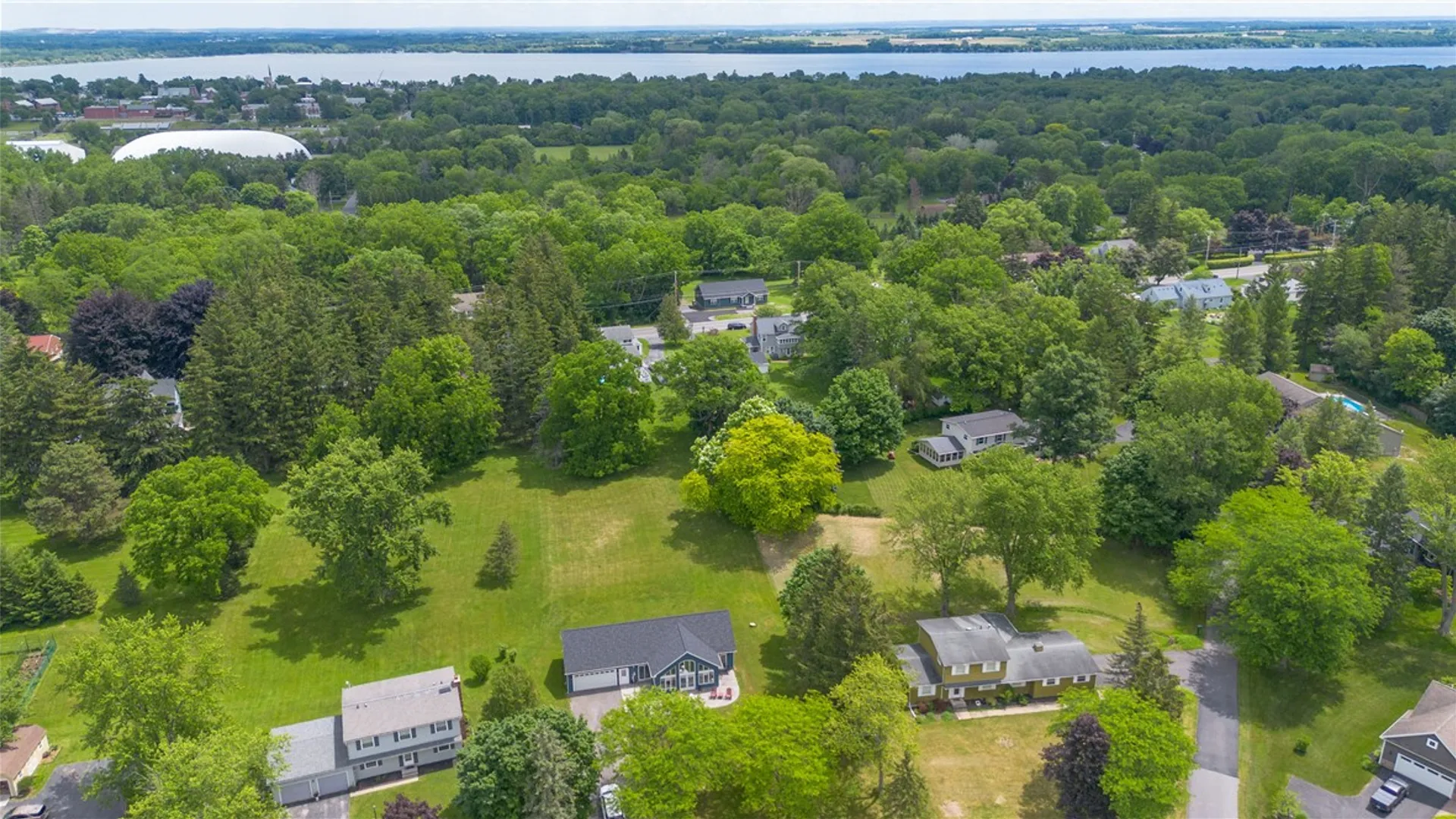 Property at 714 White Springs Dr, Geneva Town, NY 14456 44