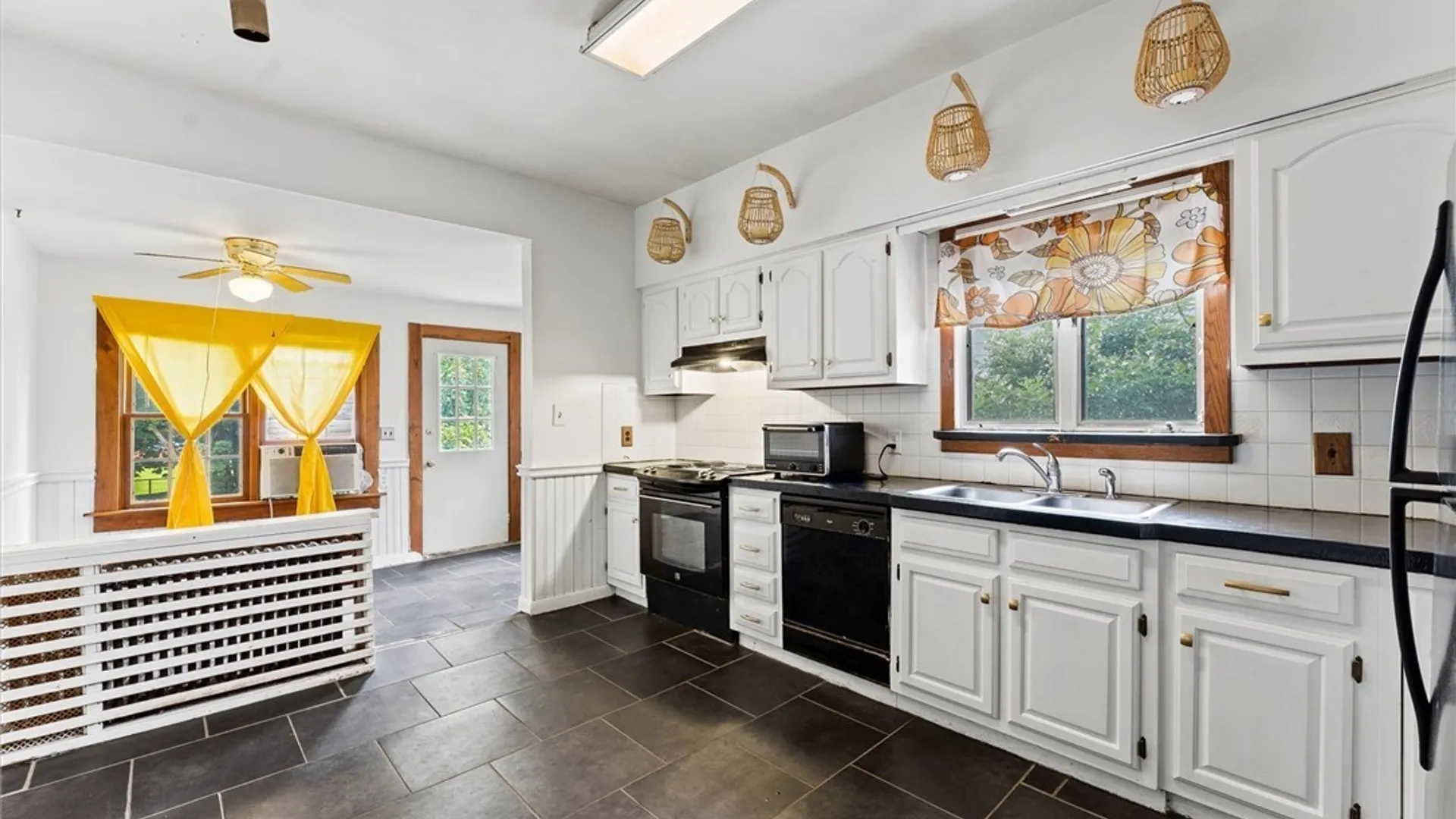 Property at 457 S 4th Street, Fulton, NY 13069 16