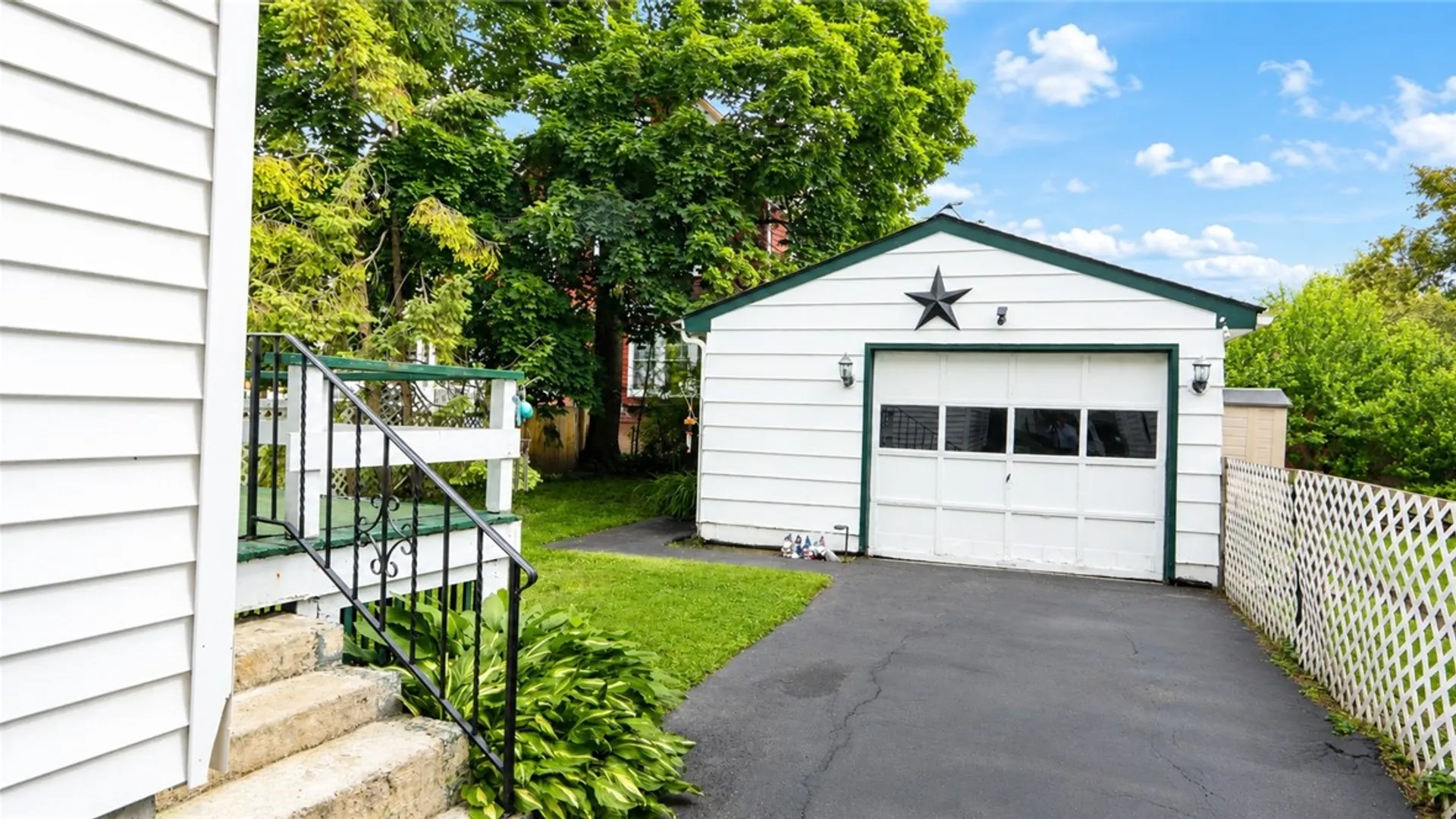 Property at 328 Washington Street, Geneva City, NY 14456 6