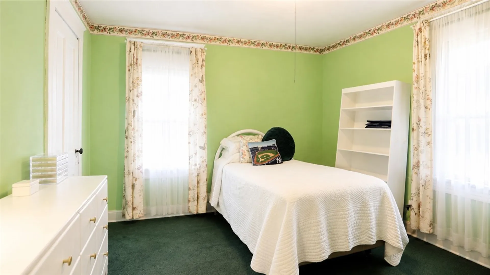 Property at 328 Washington Street, Geneva City, NY 14456 17