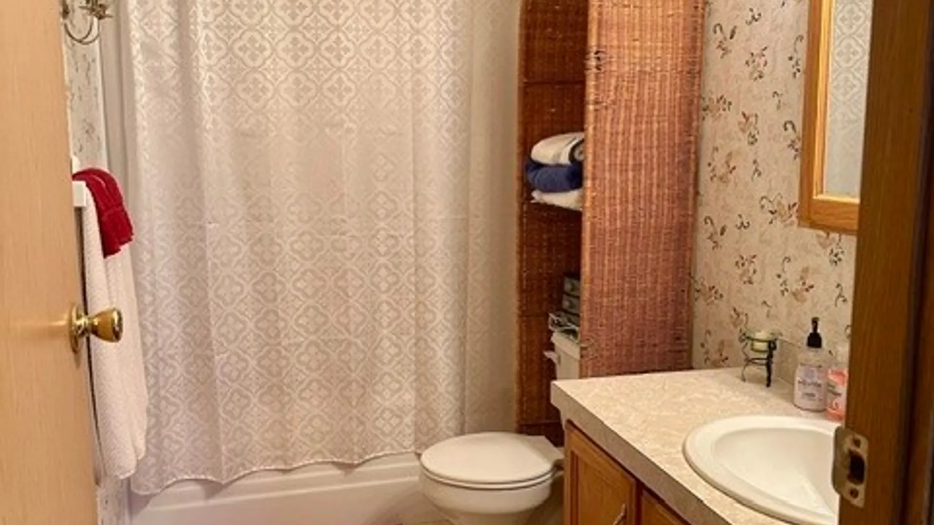 Property at 771 Thomas Lane, Evans, NY 14006 9