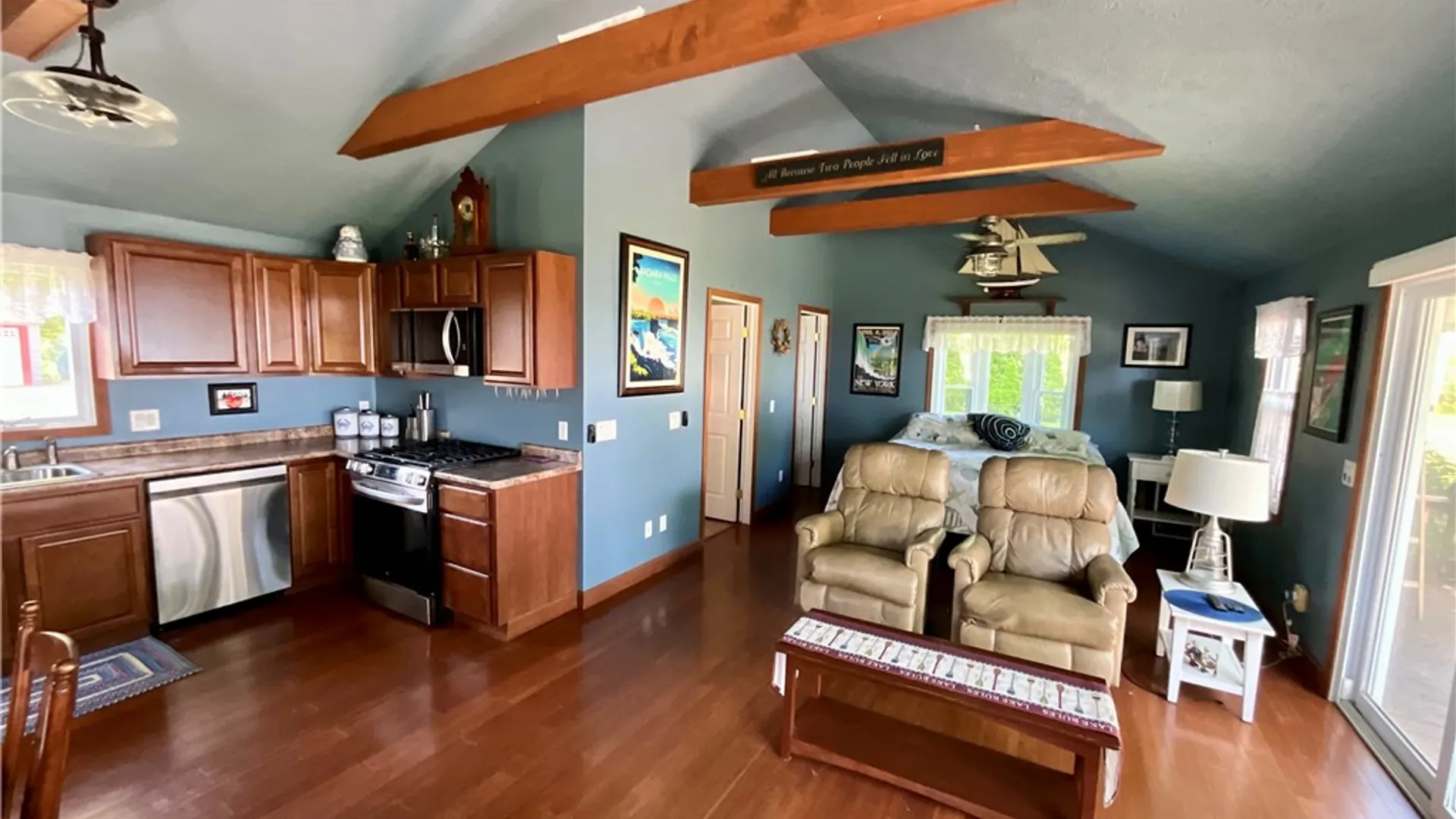 Property at 13283 Lakeside Park Road, Carlton, NY 14571 5