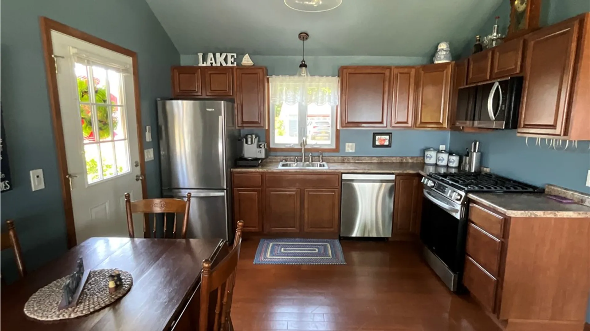 Property at 13283 Lakeside Park Road, Carlton, NY 14571 8