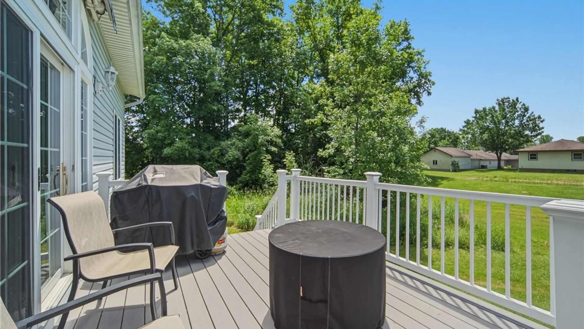 Property at 3628 Black Brant Drive, Clay, NY 13090 18